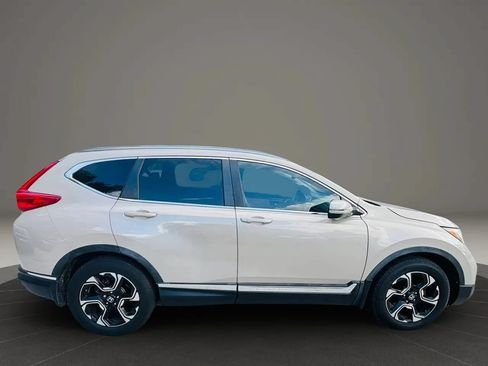 Used 2017 Honda CR-V Touring image 6
