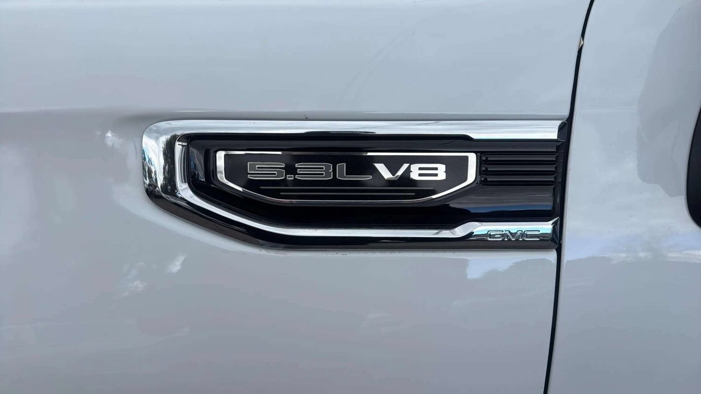 Used 2025 GMC Sierra 1500 SLT AWD/4WD image 23