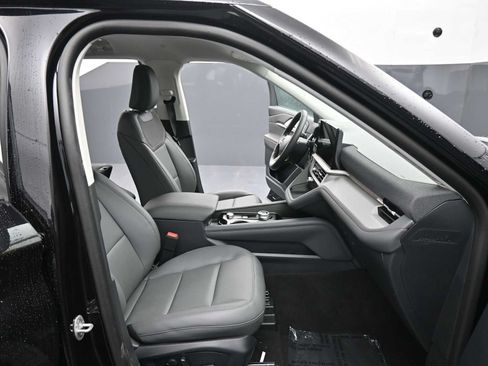 New 2026 Ford Explorer Active w/ Active Comfort Package AWD/4WD image 12