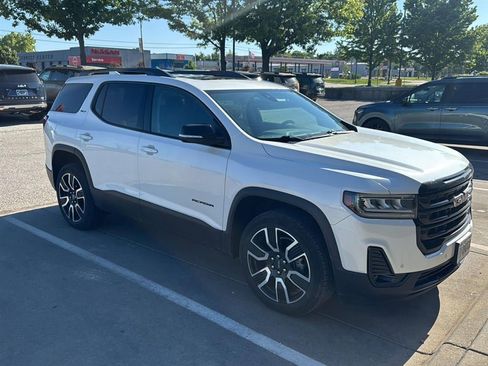 Used 2021 GMC Acadia SLT w/ Elevation Edition FWD image 4