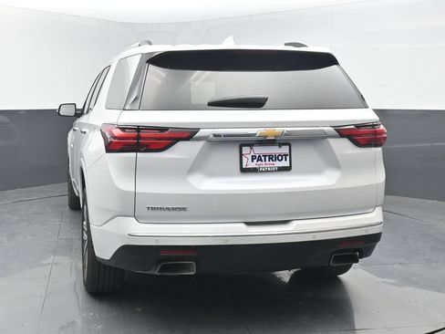 Used 2023 Chevrolet Traverse High Country FWD image 24