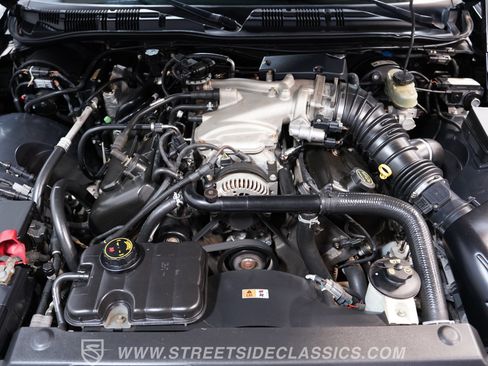 Used 2003 Mercury Marauder RWD image 3