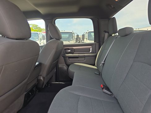 Used 2024 RAM 1500 Classic Warlock AWD/4WD image 16