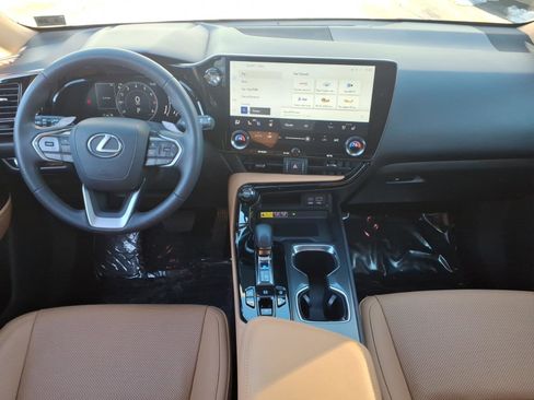 Used 2023 Lexus NX 350 AWD image 11
