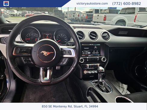 Used 2015 Ford Mustang Premium RWD image 19
