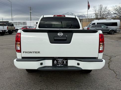 Used 2019 Nissan Frontier S image 7