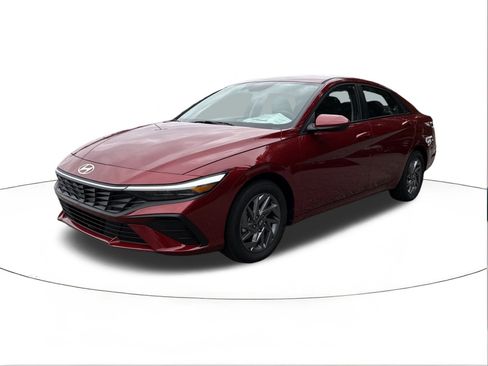 New 2026 Hyundai Elantra Blue image 7