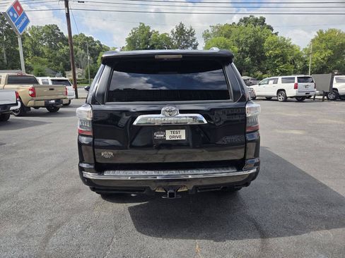 Used 2017 Toyota 4Runner Limited AWD/4WD image 5