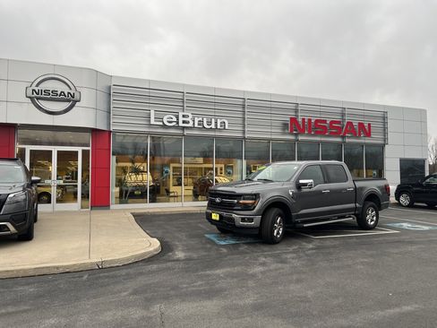 Used 2024 Ford F150 XLT w/ Equipment Group 302A MID image 1