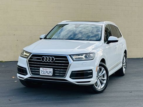 Used 2017 Audi Q7 3.0T Premium Plus AWD/4WD image 3