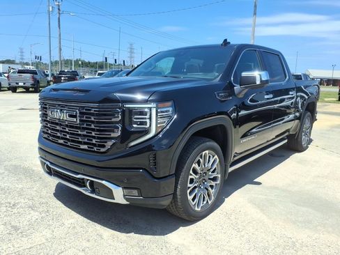 New 2026 GMC Sierra 1500 Denali Ultimate AWD/4WD image 3