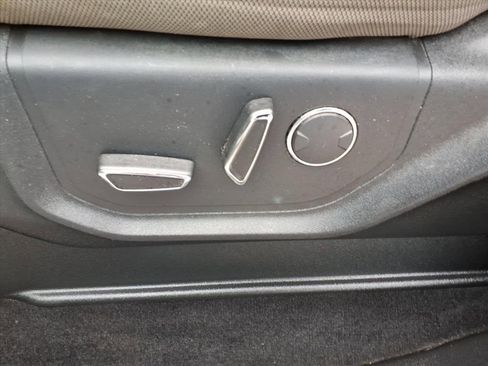 Used 2018 Ford F150 XLT w/ Equipment Group 302A Luxury image 20