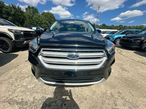 Used 2019 Ford Escape SE FWD image 34