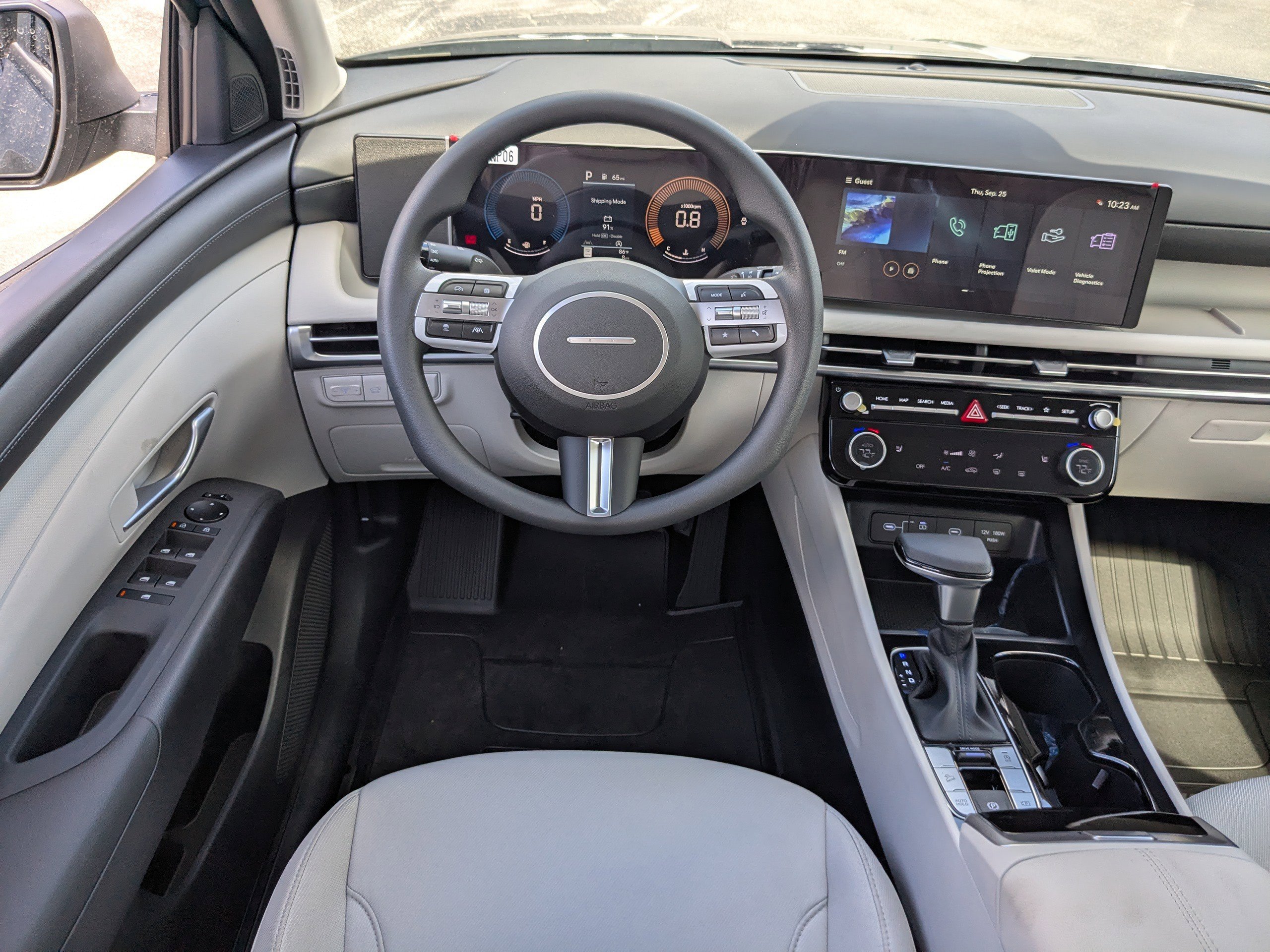 New 2026 Hyundai Tucson SEL FWD image 17