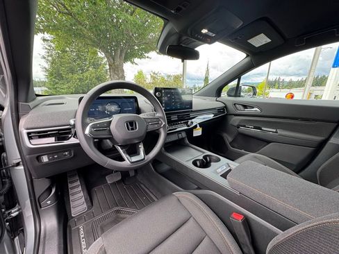 New 2026 Honda Prologue EX image 7