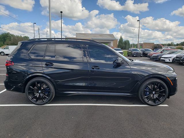 Used 2025 BMW X7 M60i AWD/4WD image 7