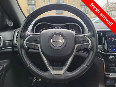 Used 2020 Jeep Grand Cherokee Limited w/ Luxury Group II image 24