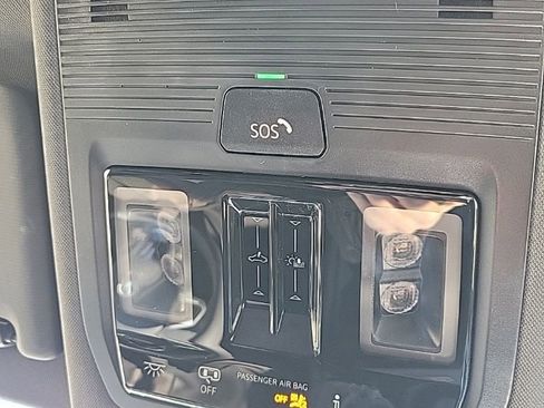 New 2026 Volkswagen Tiguan SE R-Line image 10