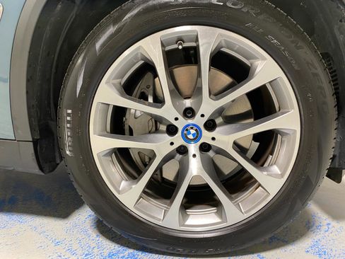 Certified 2025 BMW X5 xDrive50e w/ Parking Assistance Package image 27