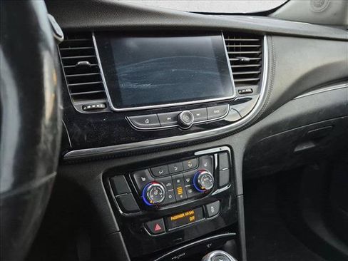 Used 2017 Buick Encore Essence FWD image 11