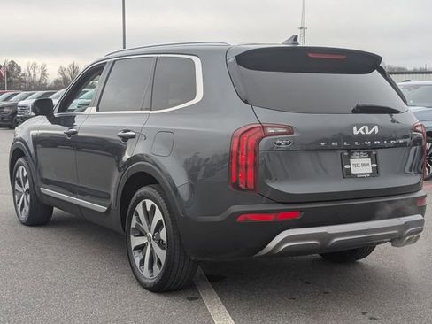Used 2022 Kia Telluride S image 5