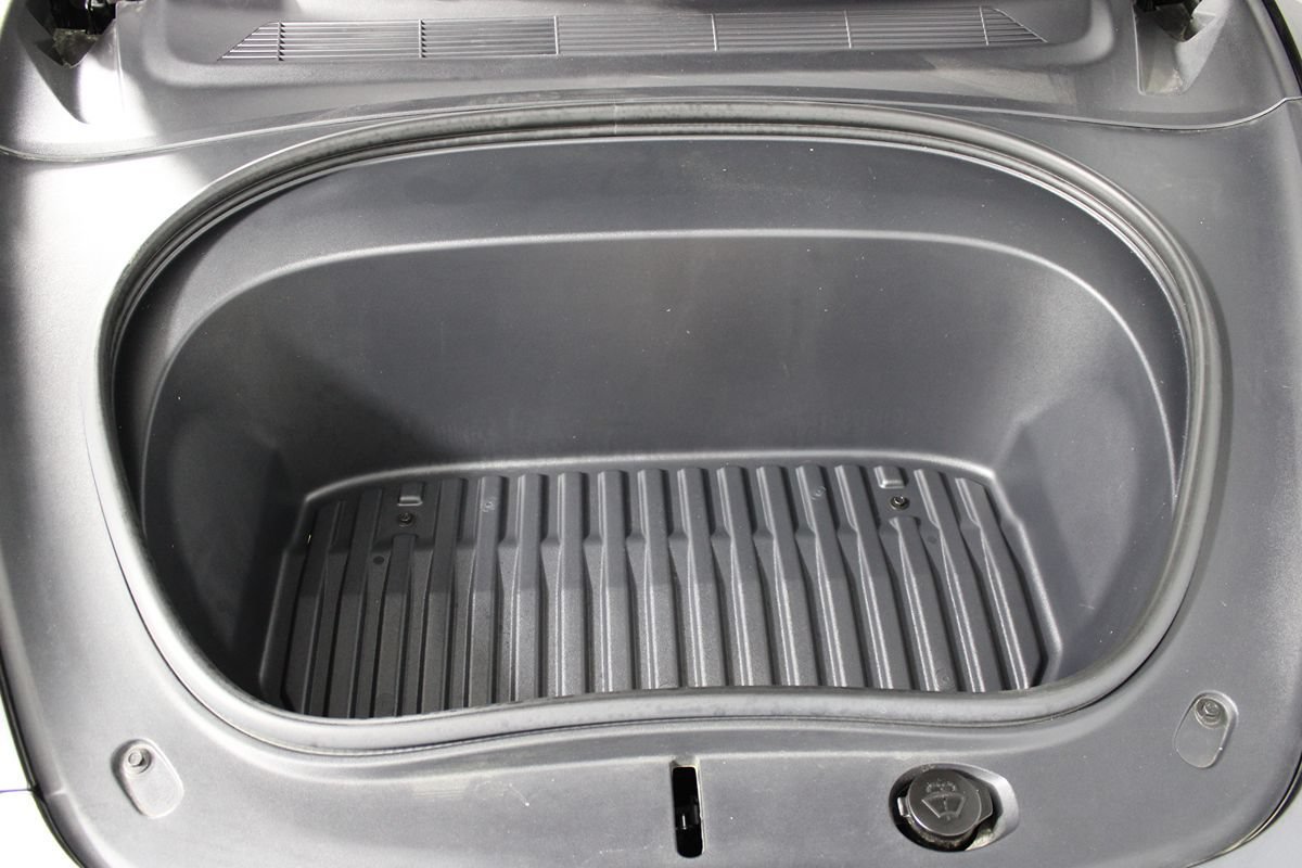 Used 2025 Tesla Model 3 Long Range RWD image 33