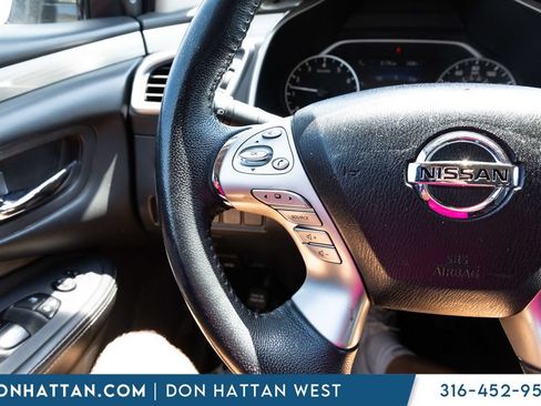 Used 2018 Nissan Murano SV FWD image 8