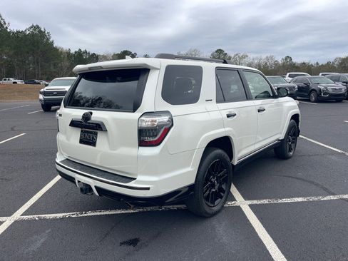 Used 2019 Toyota 4Runner Limited image 17