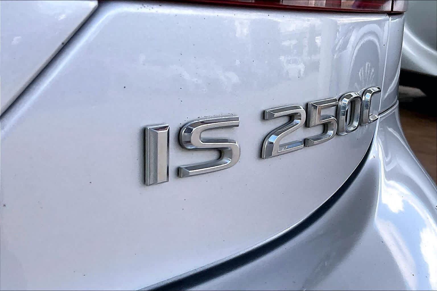 Used 2014 Lexus IS 250C w/ Luxury Package RWD image 27