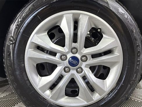 Used 2020 Ford Escape S image 32