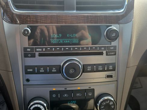 Used 2011 Chevrolet Malibu LTZ FWD image 31