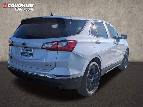Used 2021 Chevrolet Equinox LT image 8