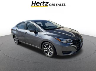 Used 2025 Nissan Versa SV video 1