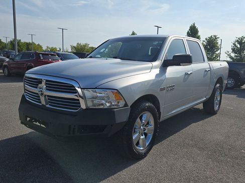 Used 2015 RAM 1500 Big Horn AWD/4WD image 3