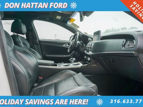 Used 2020 Kia Stinger GT2 image 26