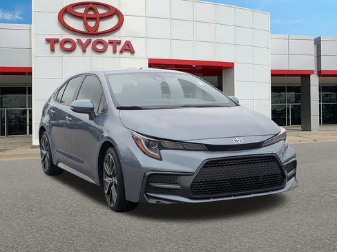 Certified 2021 Toyota Corolla SE FWD image 1