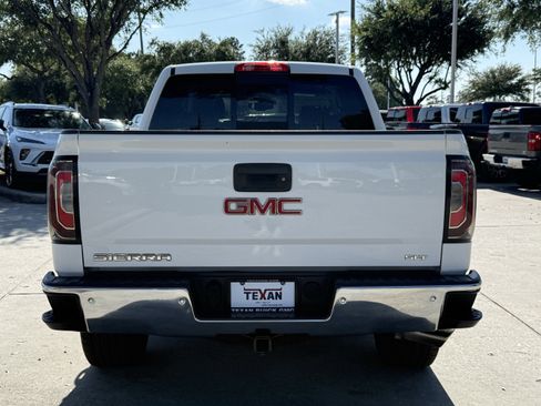 Used 2018 GMC Sierra 1500 SLT w/ Enhanced Driver Alert Package RWD image 6
