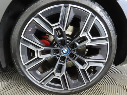 Certified 2024 BMW i5 eDrive40i w/ Executive Package image 31