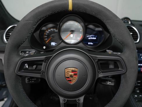 Used 2023 Porsche 718 Cayman GT4 RS RWD image 52