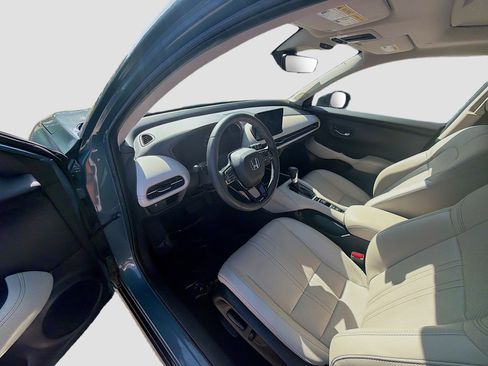 Certified 2023 Honda HR-V EX-L image 9