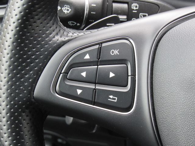 Used 2023 Mercedes-Benz Metris Passenger image 24