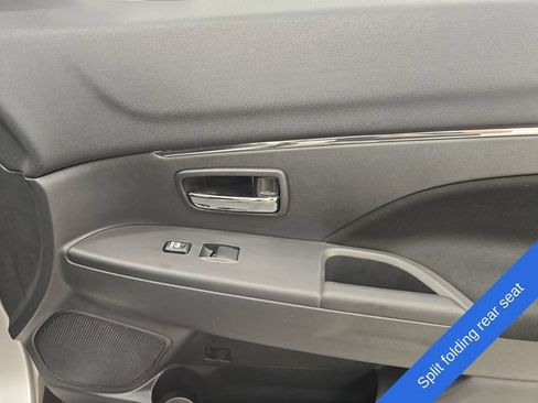 Used 2025 Mitsubishi Outlander Sport AWD image 11
