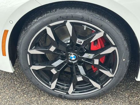 New 2026 BMW 330i xDrive Sedan w/ M Sport Package image 7
