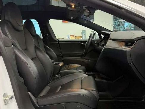 Used 2020 Tesla Model S Long Range AWD/4WD image 9