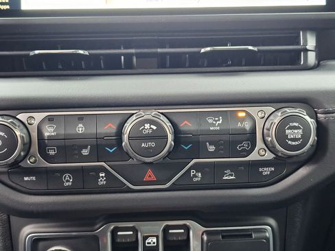 New 2026 Jeep Wrangler Sahara image 13