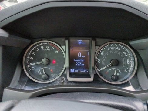 Certified 2020 Toyota Tacoma TRD Off-Road w/ TRD Premium Off Road Package AWD/4WD image 11