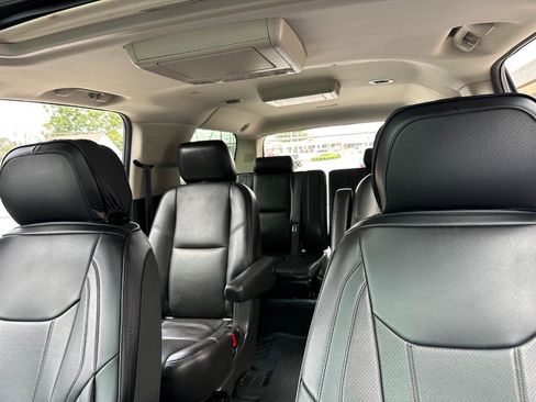 Used 2013 GMC Yukon XL Denali RWD image 27