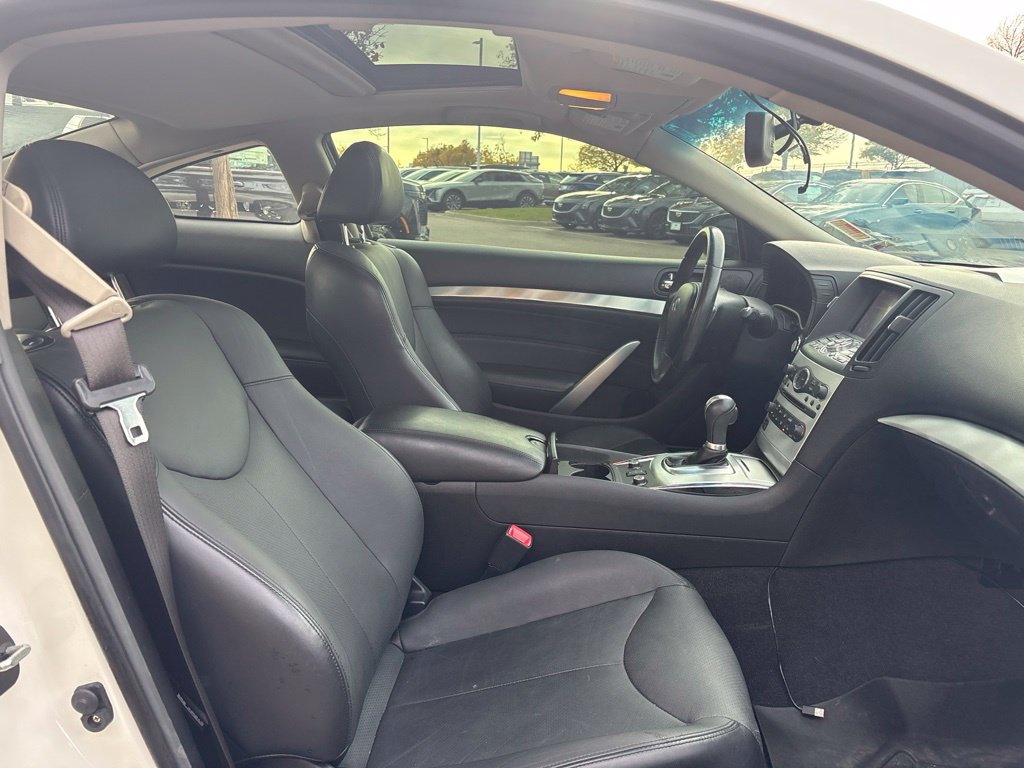 Used 2015 INFINITI Q60 AWD Coupe w/ Premium Package image 22