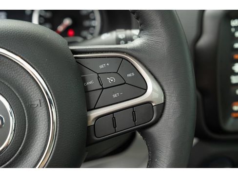 Used 2022 Jeep Renegade Limited w/ Sun, Sound & Wheels Group AWD/4WD image 20