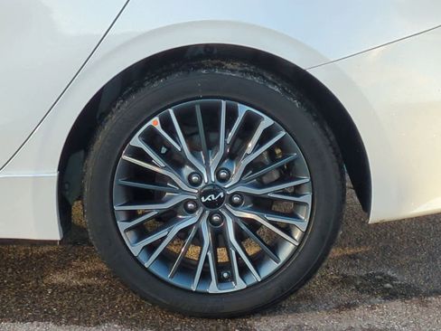 Used 2023 Kia Forte GT-Line w/ GT-Line Premium Package image 14